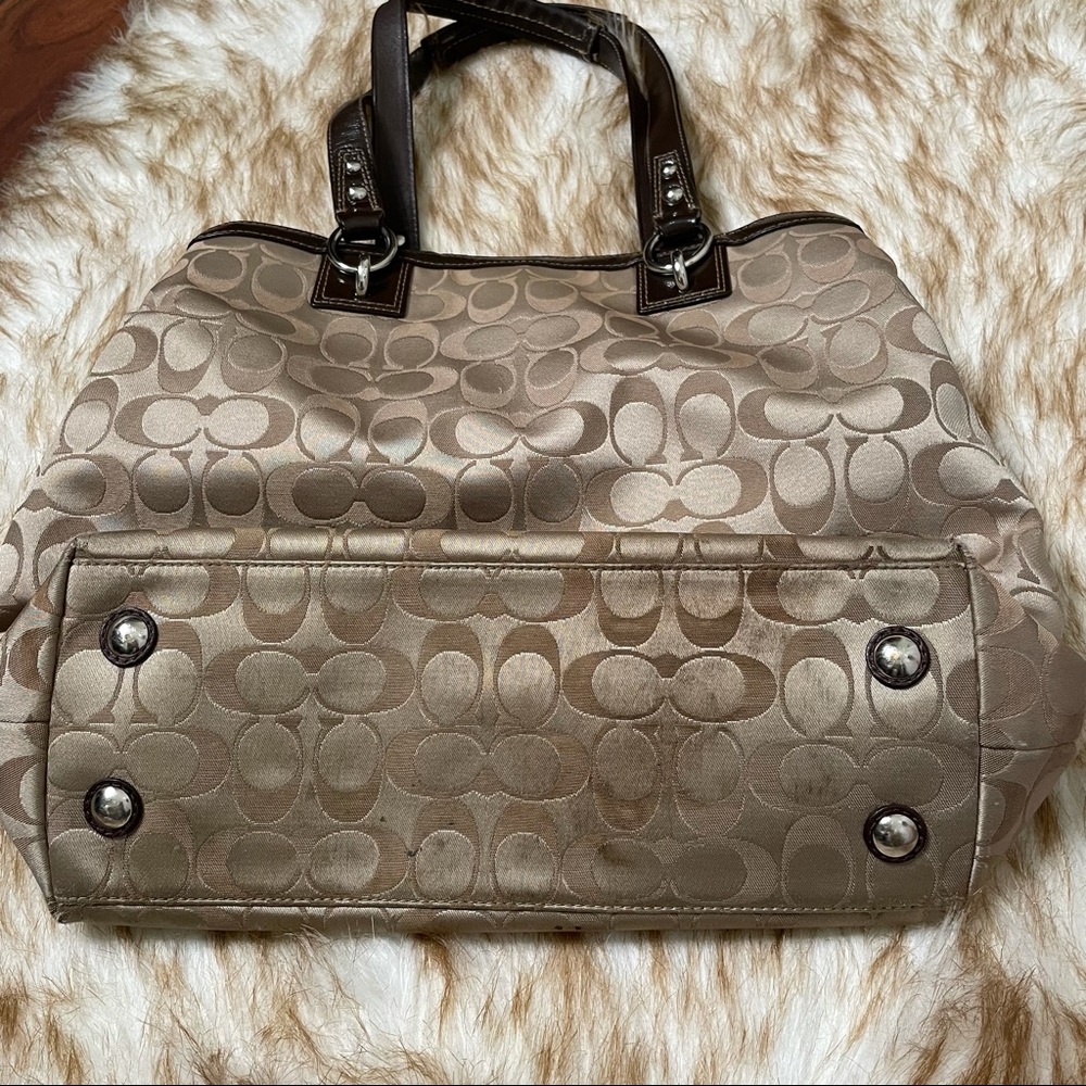 Classic Coach shoulder bag - Picture 2 of 9